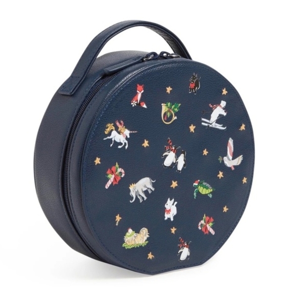 💙🔹️ Vera Bradley 🔹️Christmas Round Navy cosmetic Bag - Picture 2 of 5